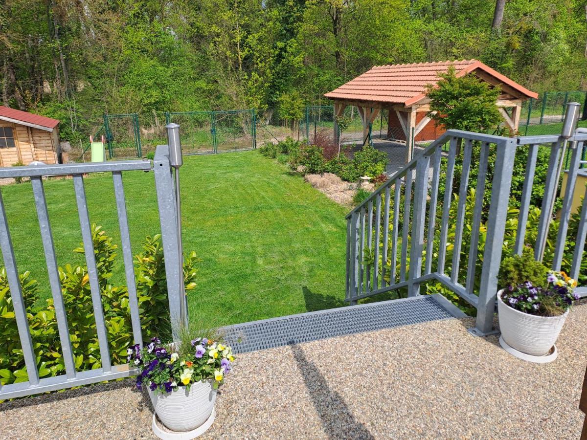 Apartmany U Zamecku Hlohovec Exterior photo